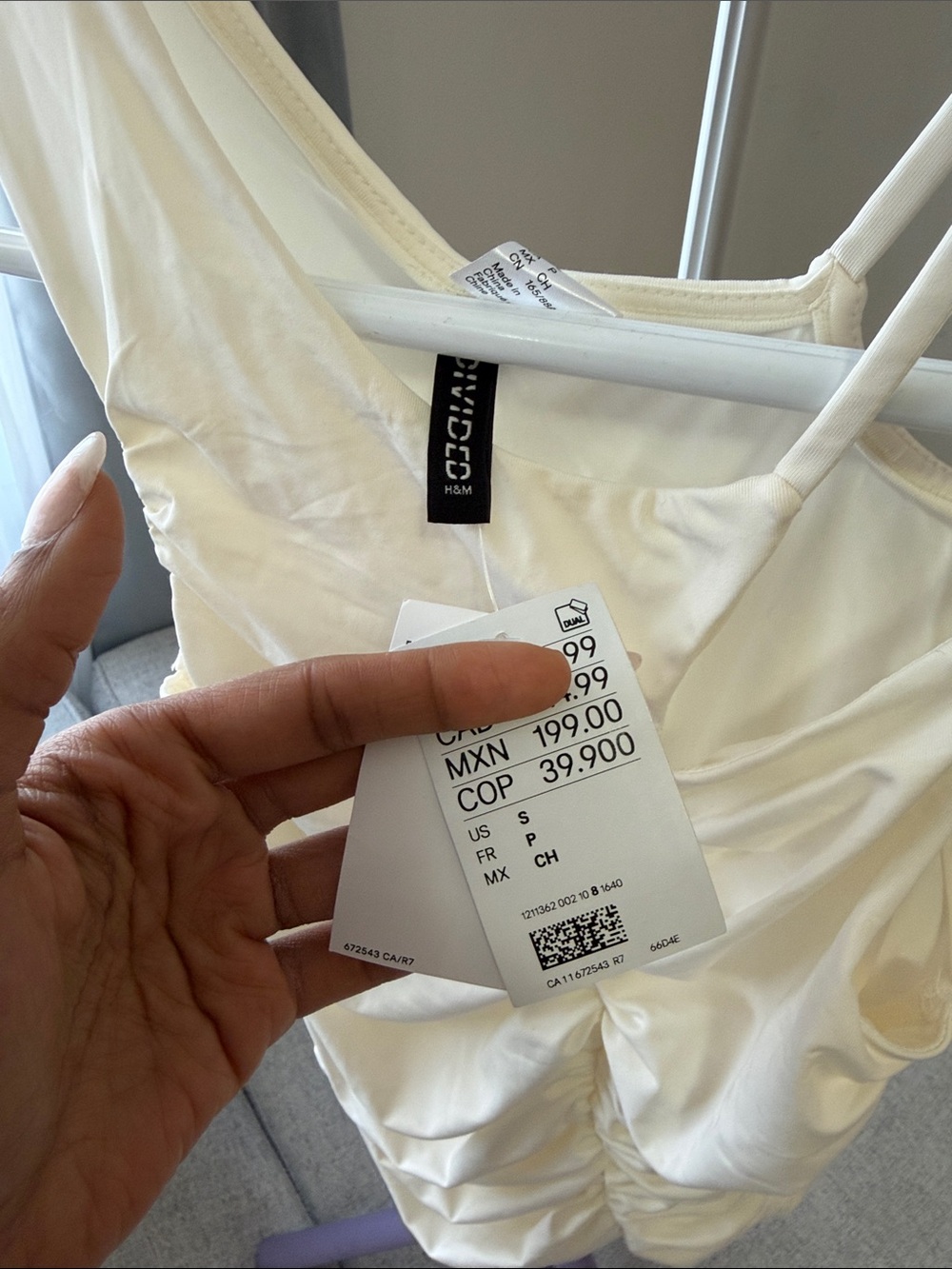 H&M Cream Asymmetric Ruched One-Shoulder Tank - Picture 4 of 4